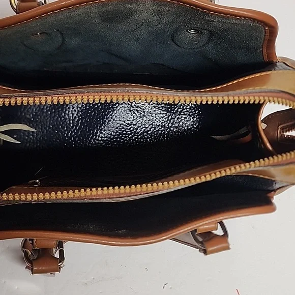 Dooney & Bourke Vintage Navy Blue and Tan Quality Leather Satchel Doctors Bag - Picture 5 of 15